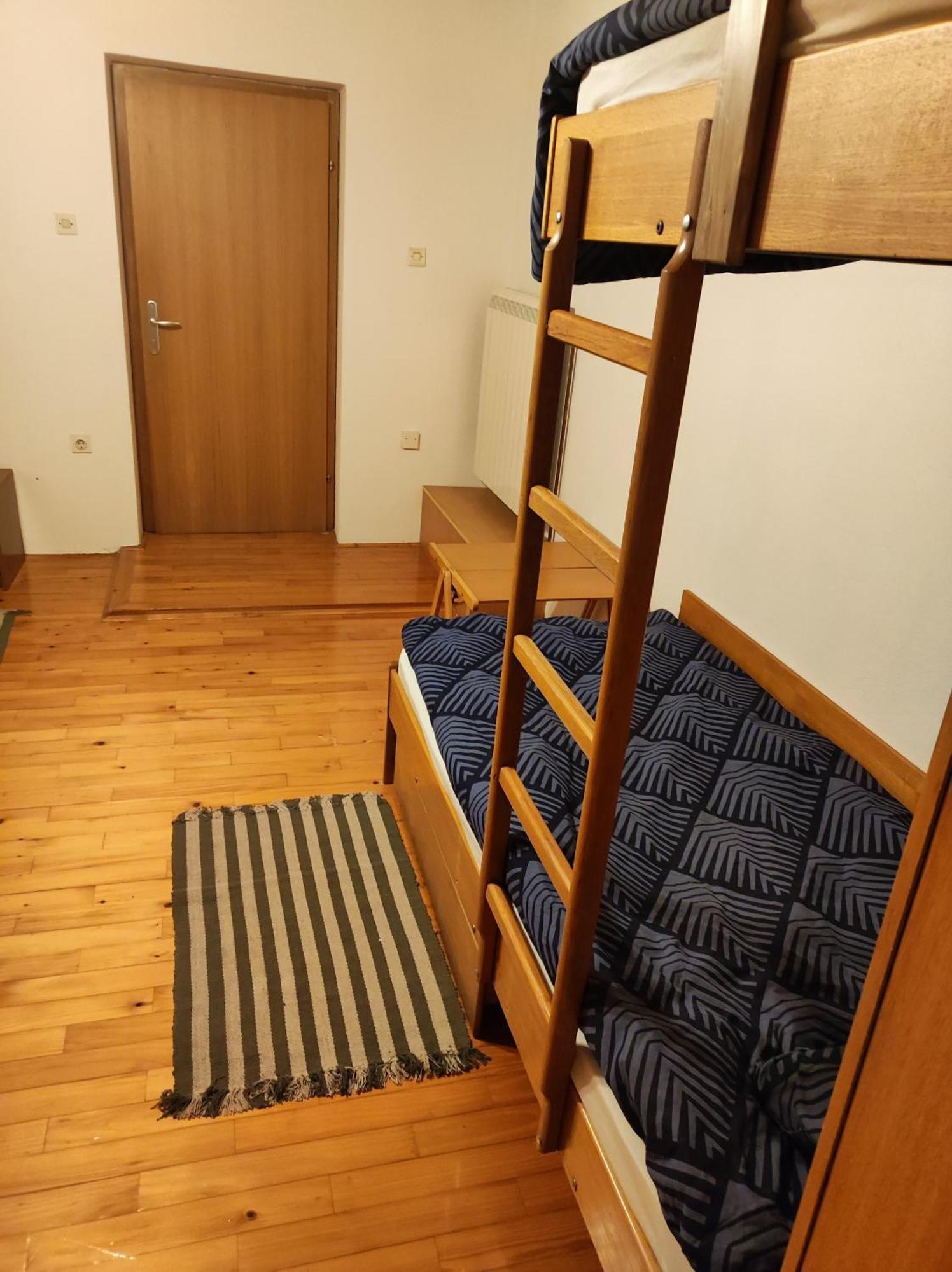 Family Hostel Pivka Rom bilde